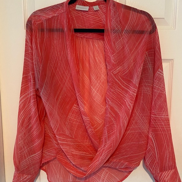 NY&Co melon & white  blouse - Picture 1 of 1